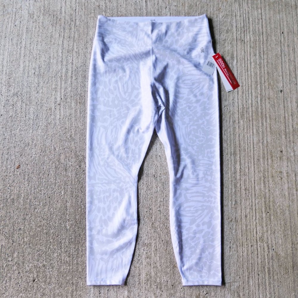 good american high rise leopard foil 7/8 legging - Picture 3 of 9